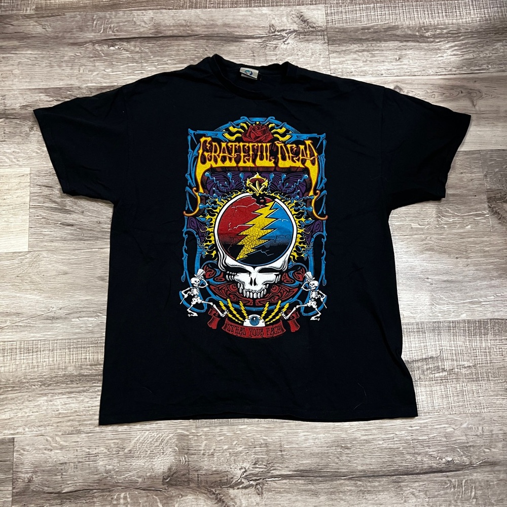 Liquid Blue Grateful Dead Black and Multicolor Tee